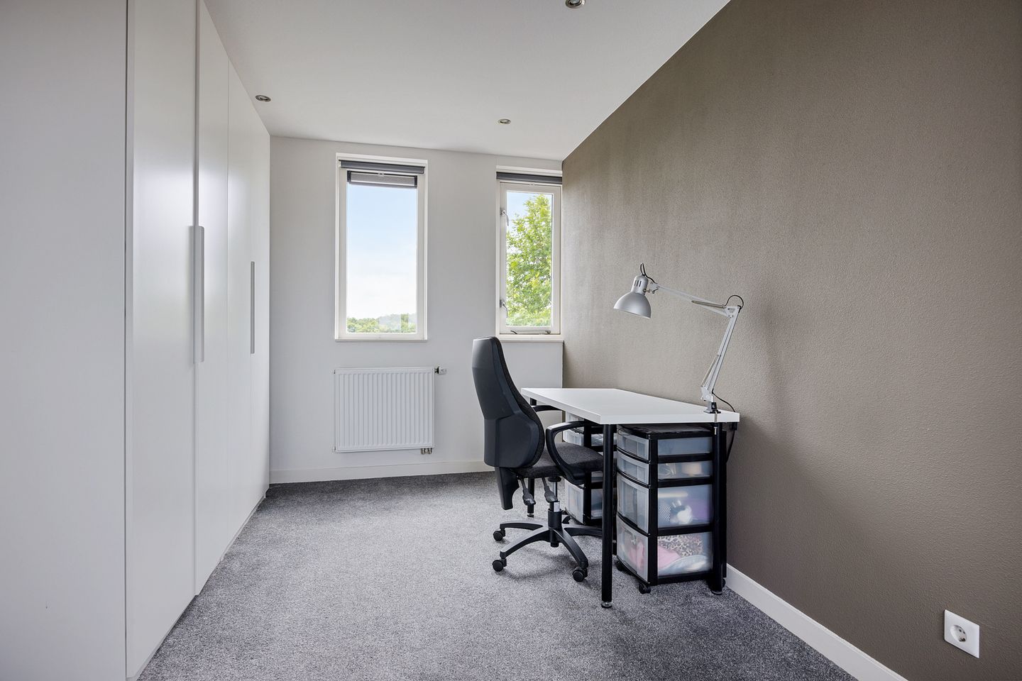 Foto 34 van Koningspage 83