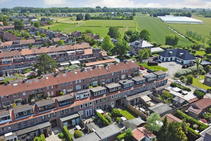 Photo 36 of Jacob van Rijsoordstraat 12