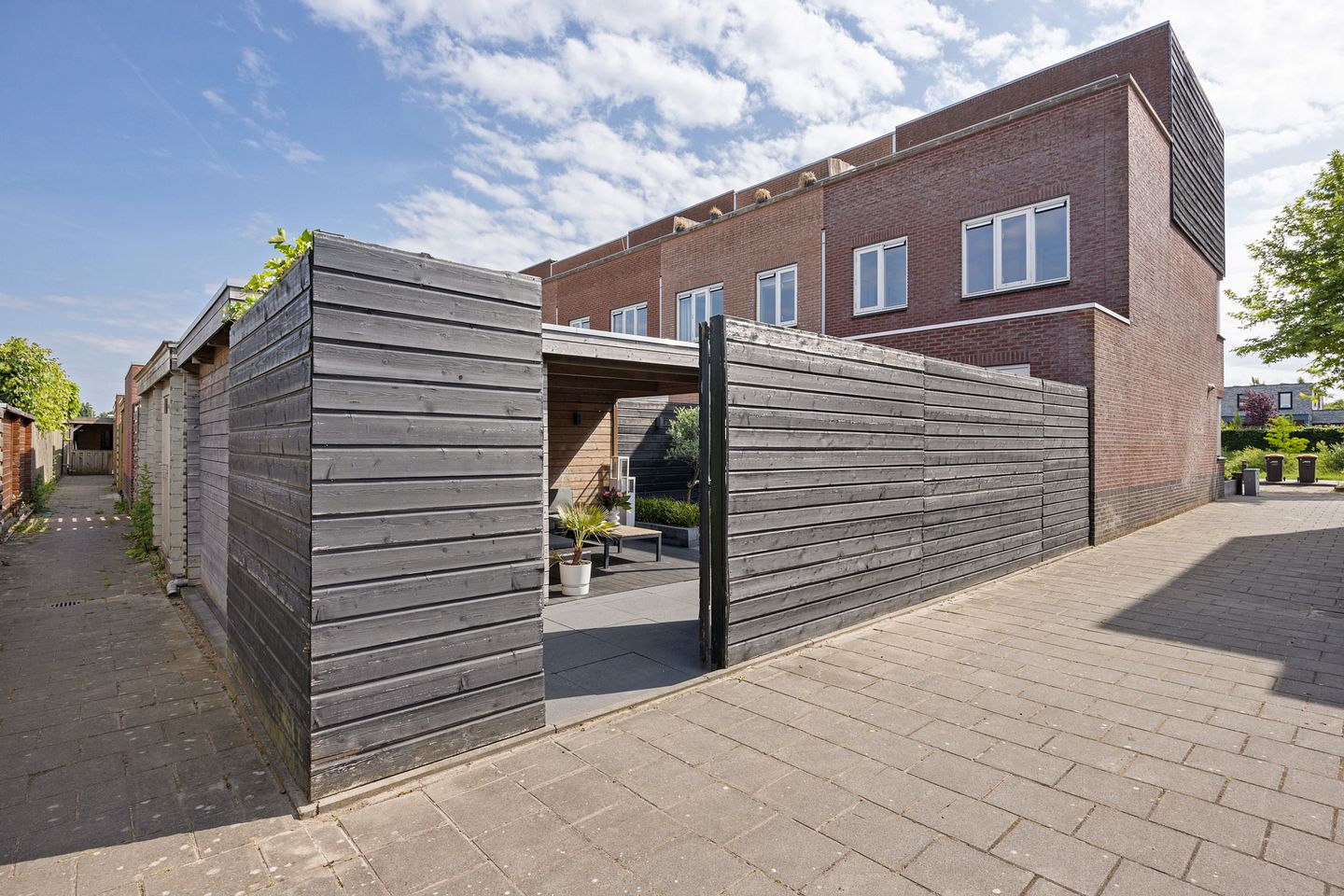 Foto 44 van Koningspage 83