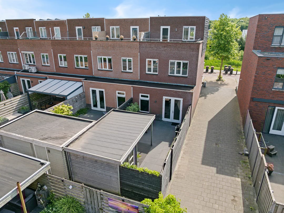 Foto 46 van Koningspage 83