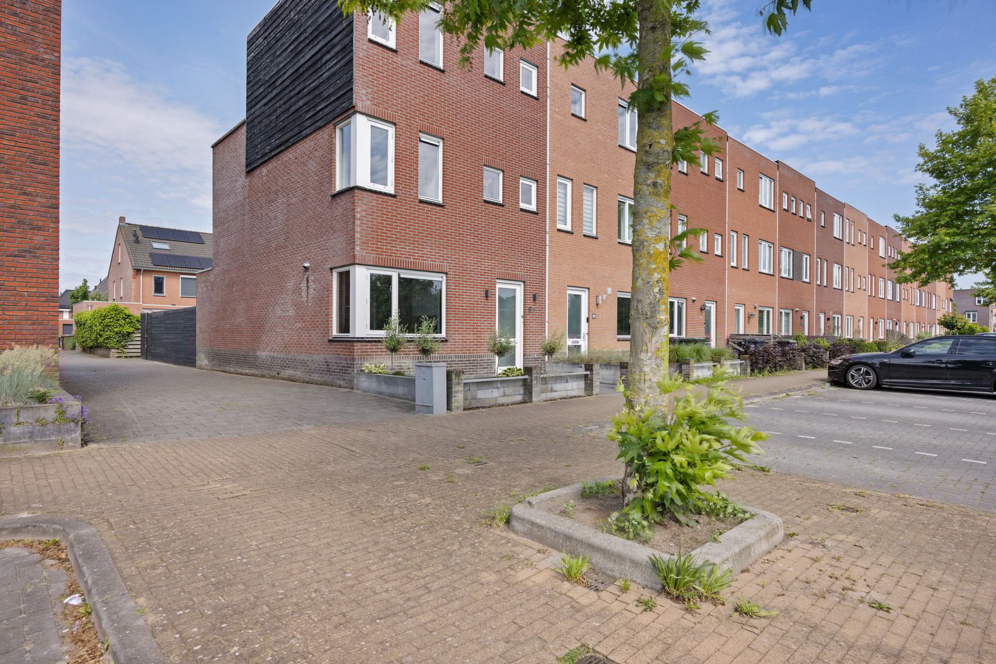 Foto 49 van Koningspage 83