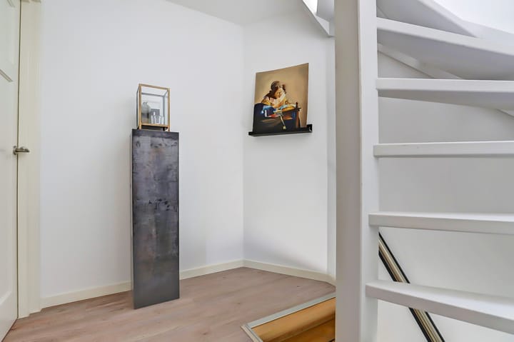 Photo 15 of Jacob van Rijsoordstraat 12