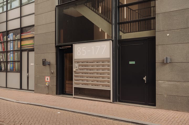 Foto 25 van Willem Frederik Hermansstraat 145