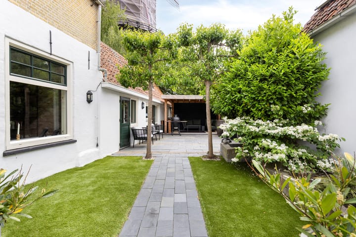 Foto 23 van Sint Anthoniesdam 7