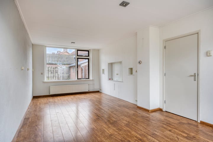 Foto 12 van Oranjestraat 28