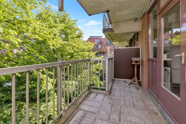 Photo 5 of Graaf Balderikstraat 141