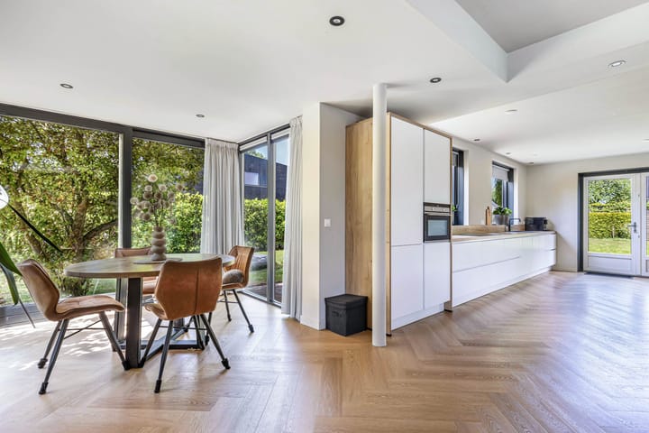 Photo 11 of van Aylvaweg 38-A