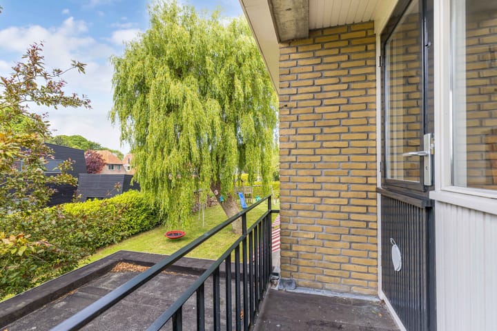 Photo 31 of van Aylvaweg 38-A