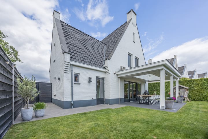 Photo 5 of Groeskuilen 107