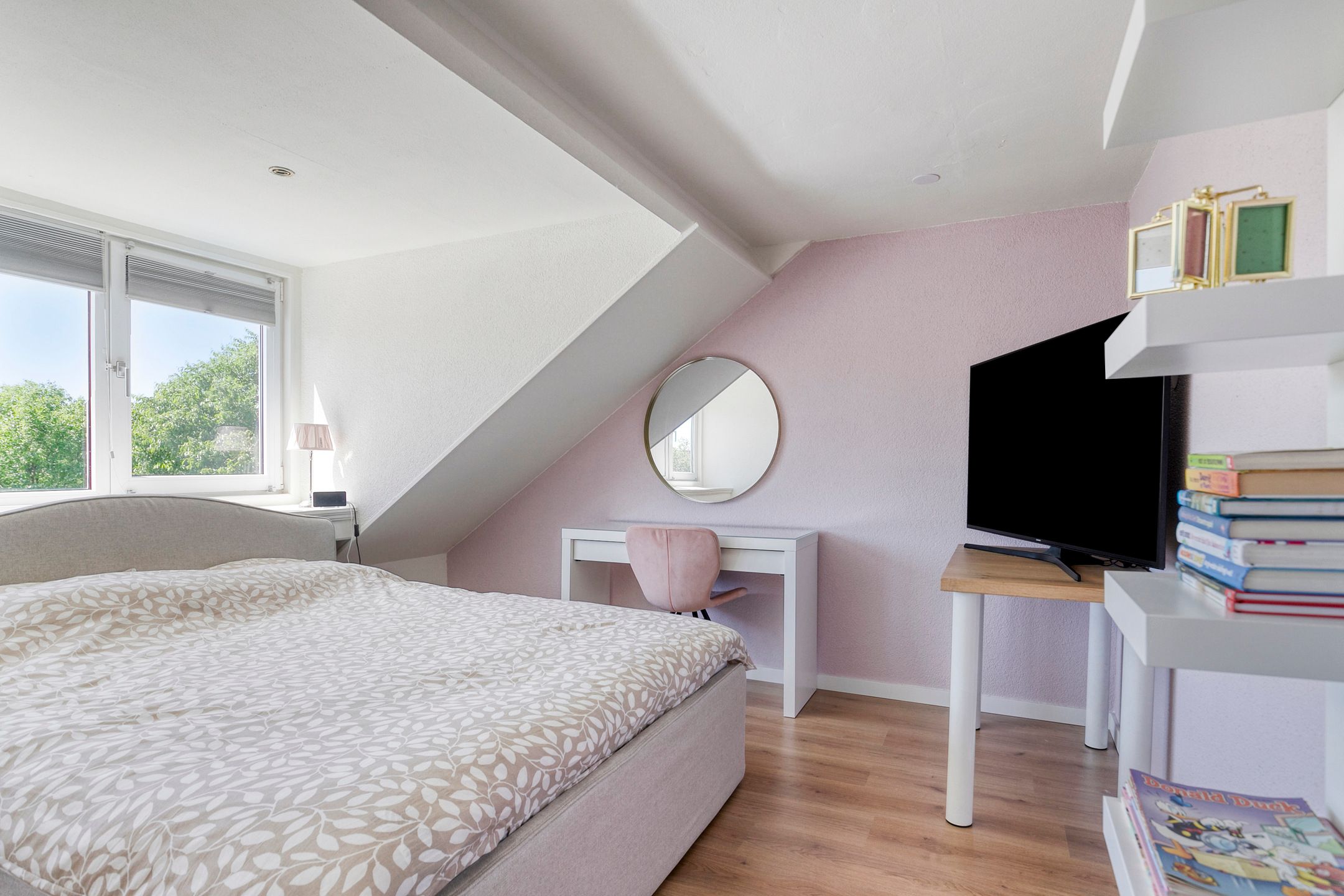 Foto 24 van Basilicumweg 317