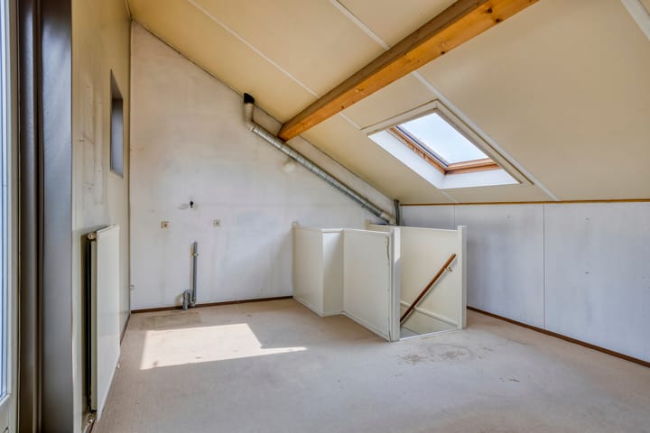 Photo 16 of Oudenboschstraat 26