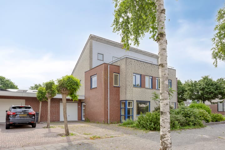 Photo 26 of Oudenboschstraat 26