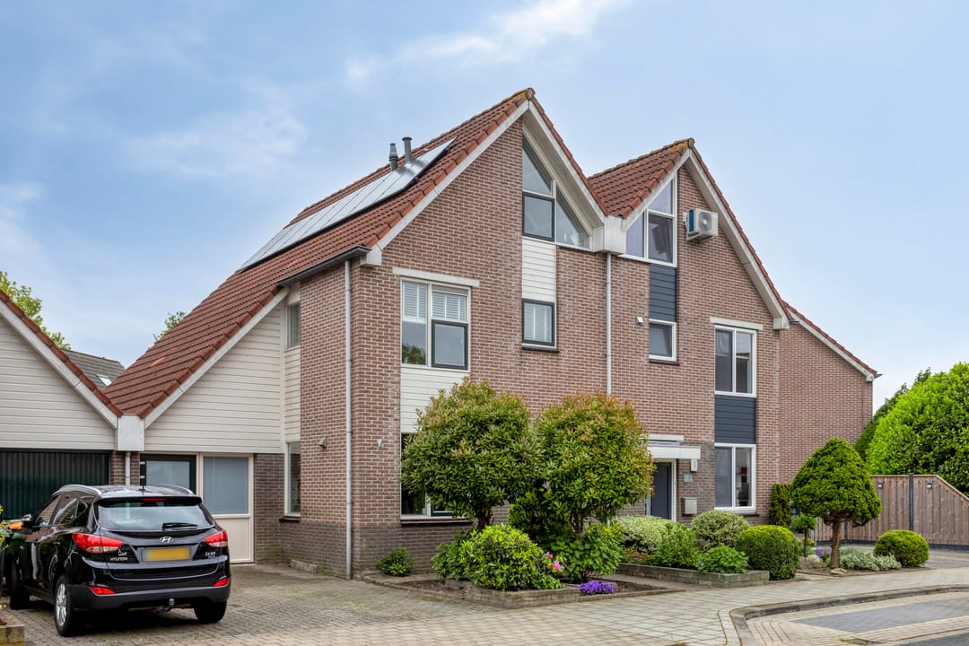 Foto 32 van De Braam 84