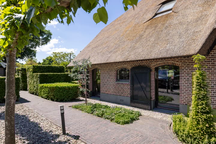 Foto 21 van Molenweg 28