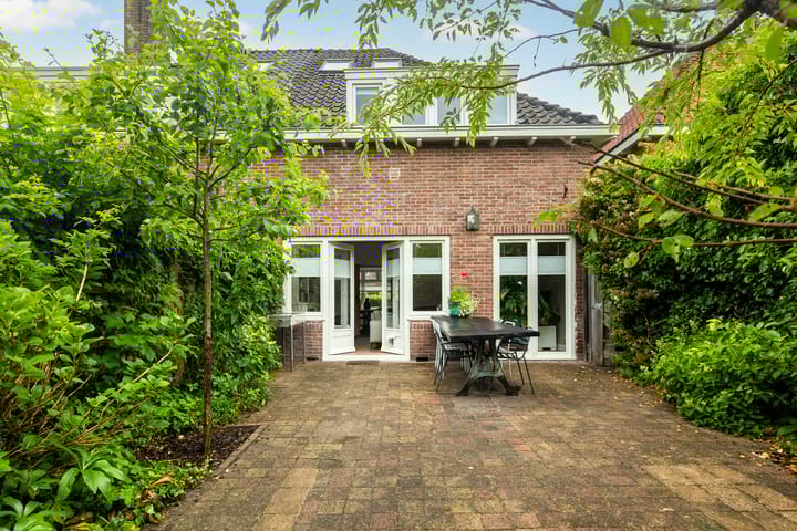 Foto 22 van Bernulfusstraat 4