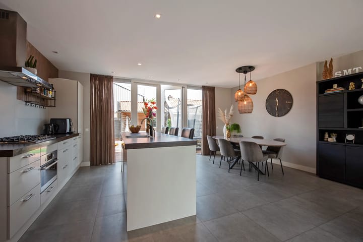 Foto 19 van Burg Musquetiersingel 18