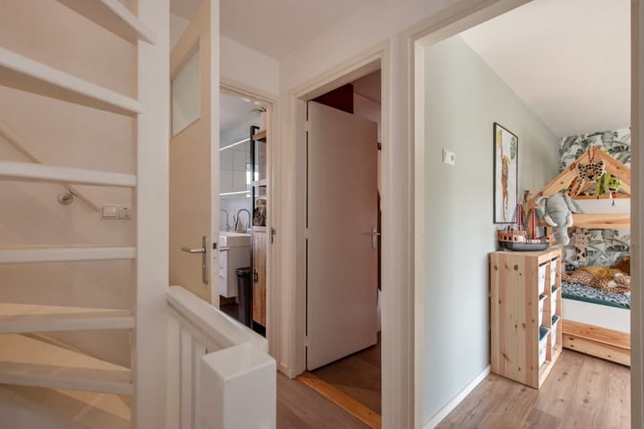 Foto 24 van Burg Musquetiersingel 18