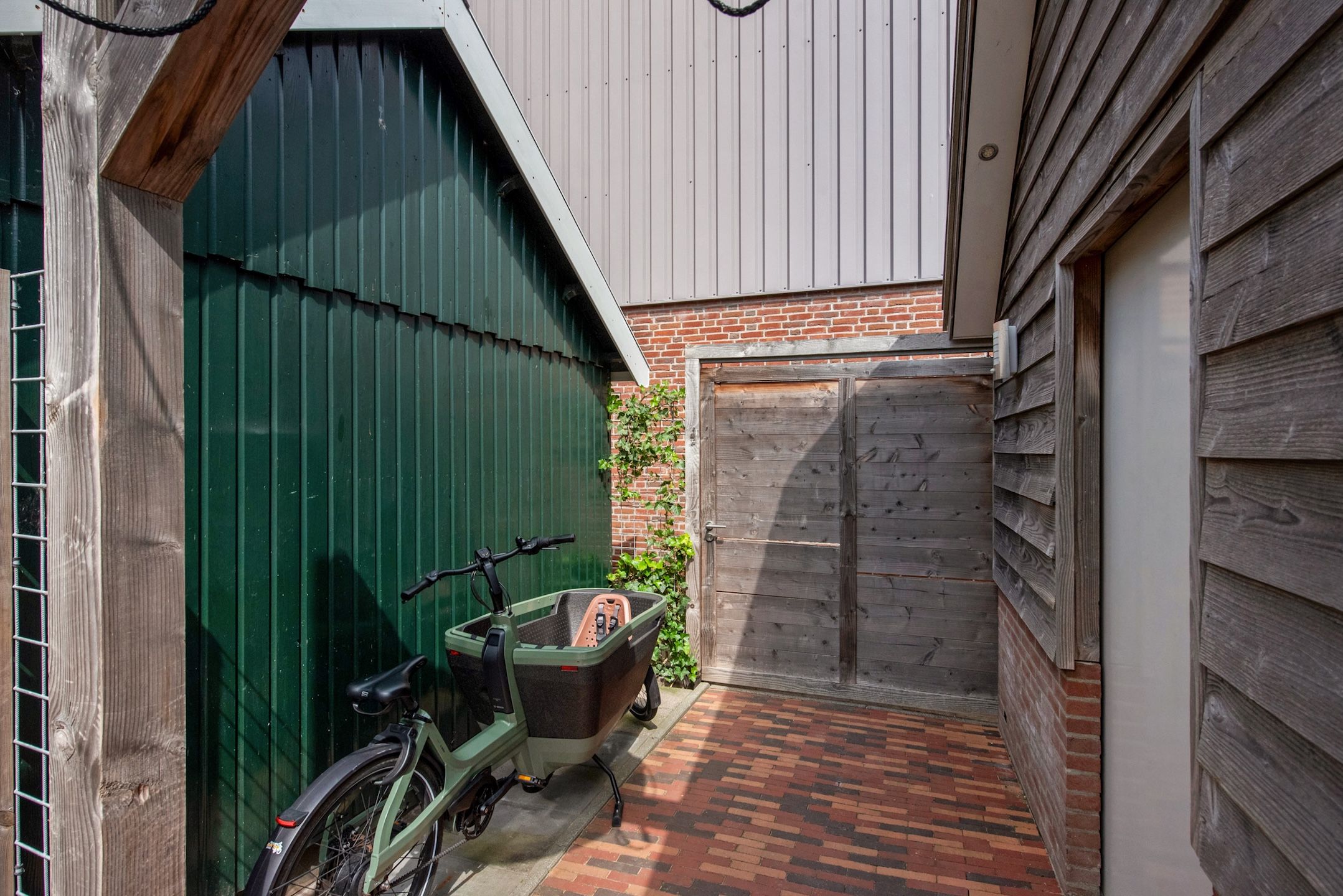 Photo 42 of Burg Musquetiersingel 18