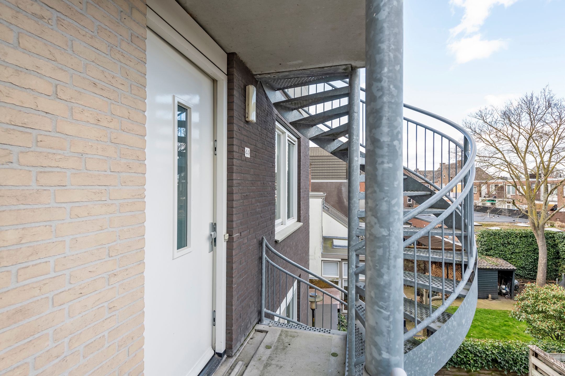 Foto 6 van Damstraat 44