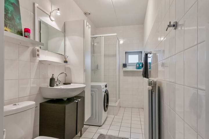 Foto 16 van Damstraat 44