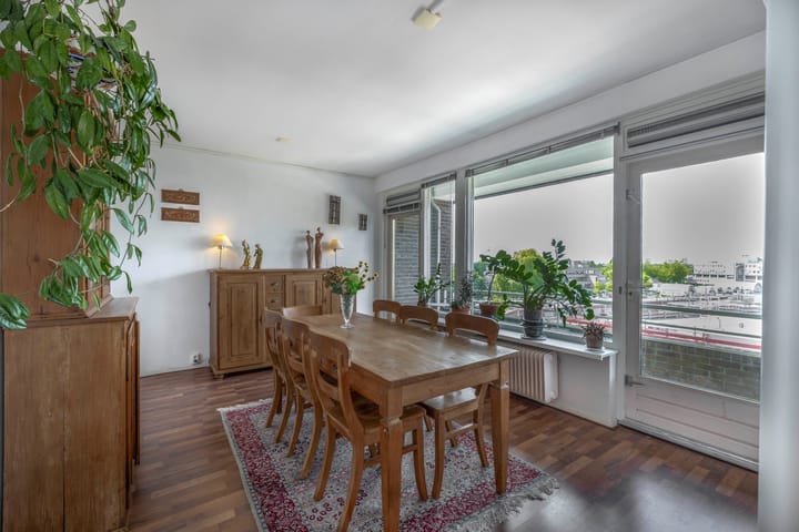 Foto 20 van Albert Plesmanplein 80