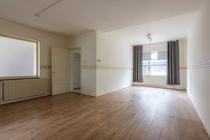 Foto 4 van Laurastraat 36