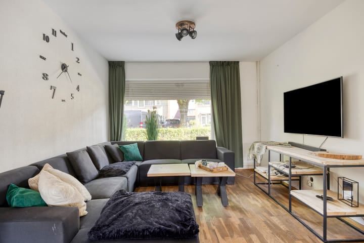 Foto 8 van Burgemeester van Claarenbeekstraat 26