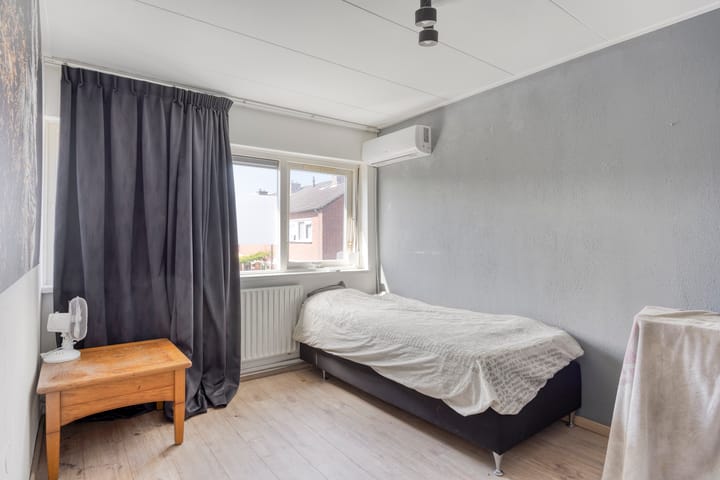 Foto 15 van Burgemeester van Claarenbeekstraat 26