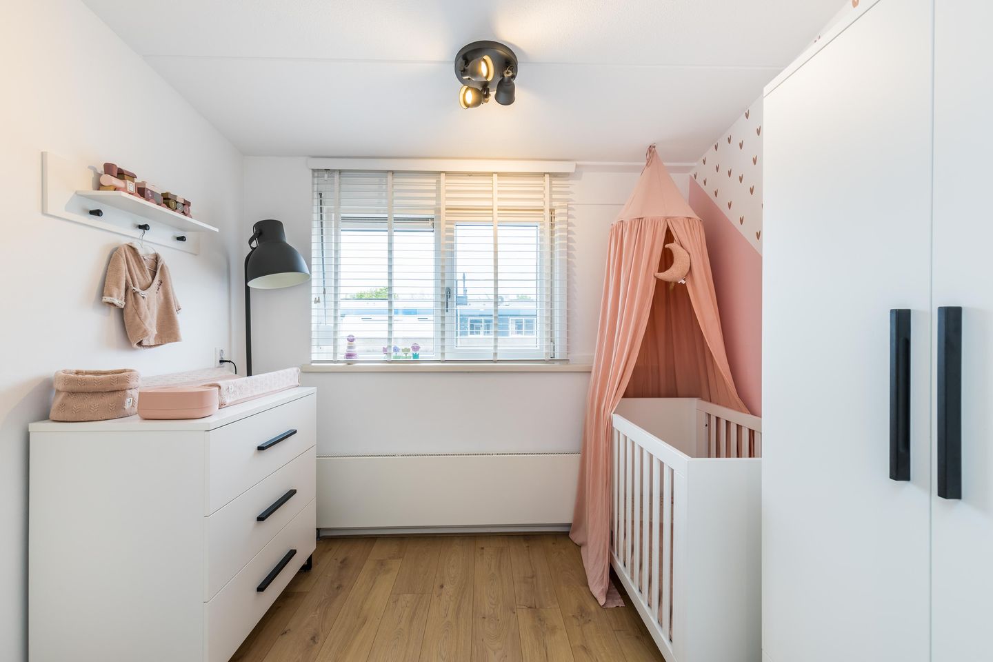 Foto 35 van Dagpauwooghof 30