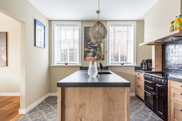 Foto 10 van Hogeweg 57