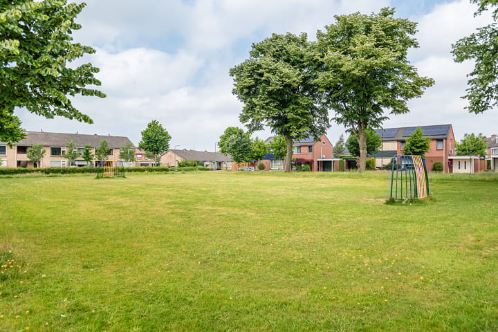 Foto 51 van Hogeweg 57