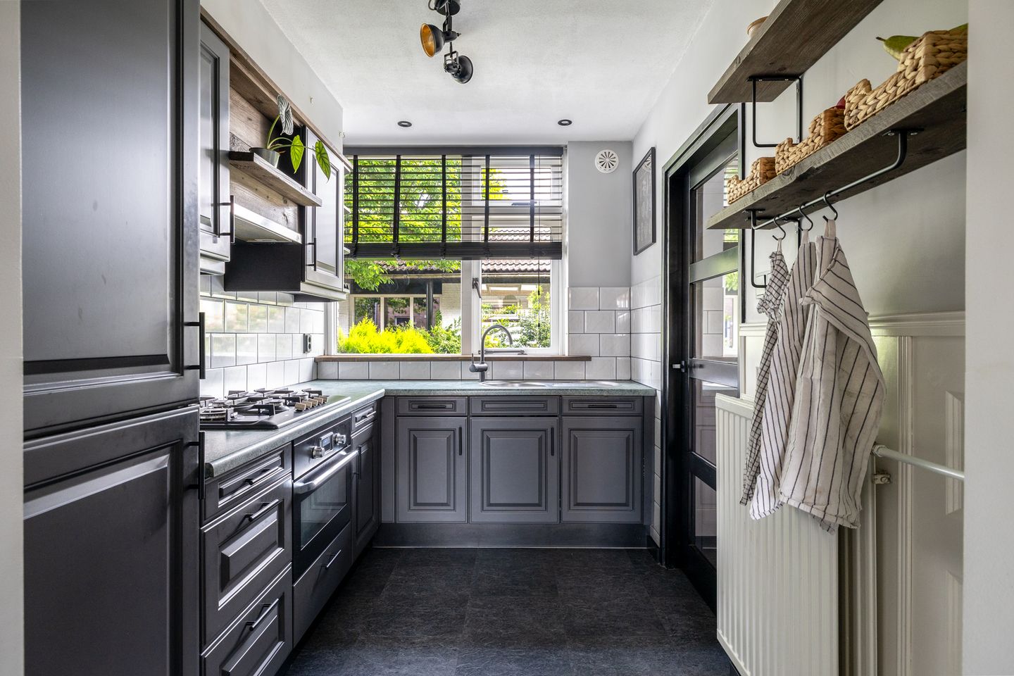 Foto 4 van Kruispad 3