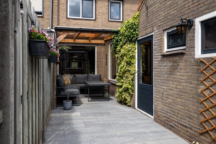 Foto 28 van Kruispad 3