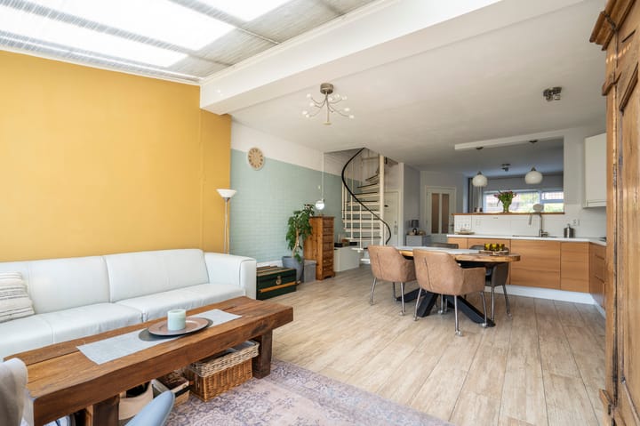 Foto 2 van Verlengde Middelweg 14