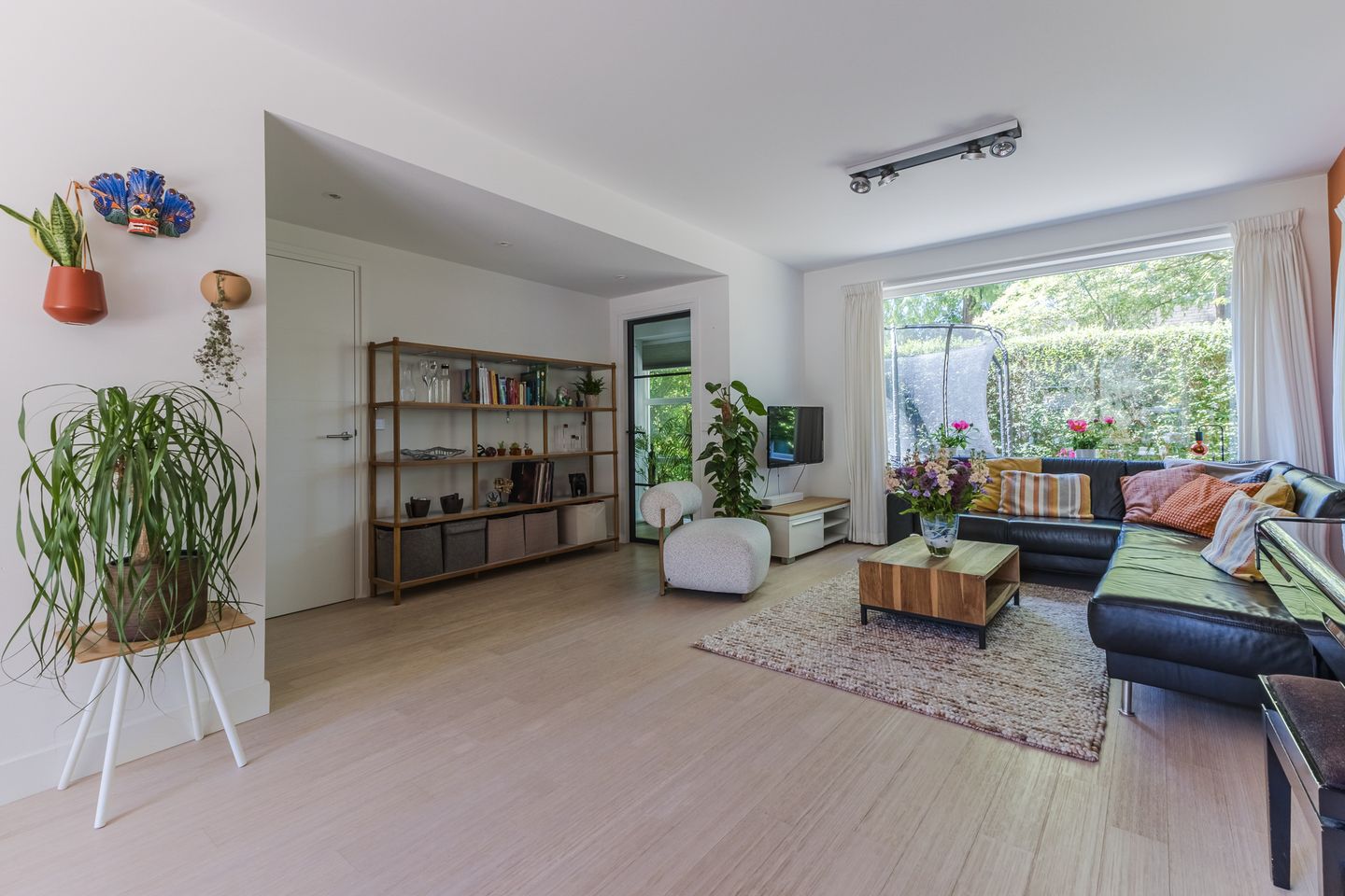 Photo 14 of Treilerstraat 66