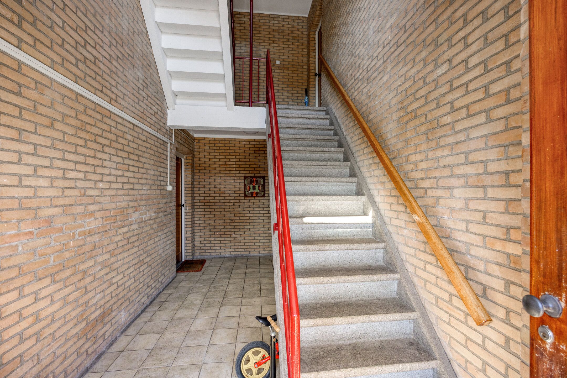 Photo 6 of Diekmanstraat 1-1