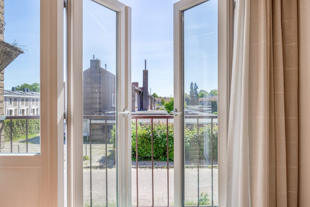 Photo 16 of Diekmanstraat 1-1