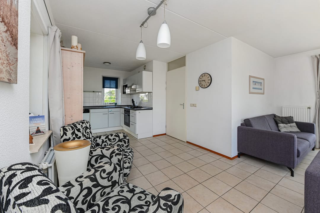 Photo 11 of De Heeren van 's-Gravensande 77