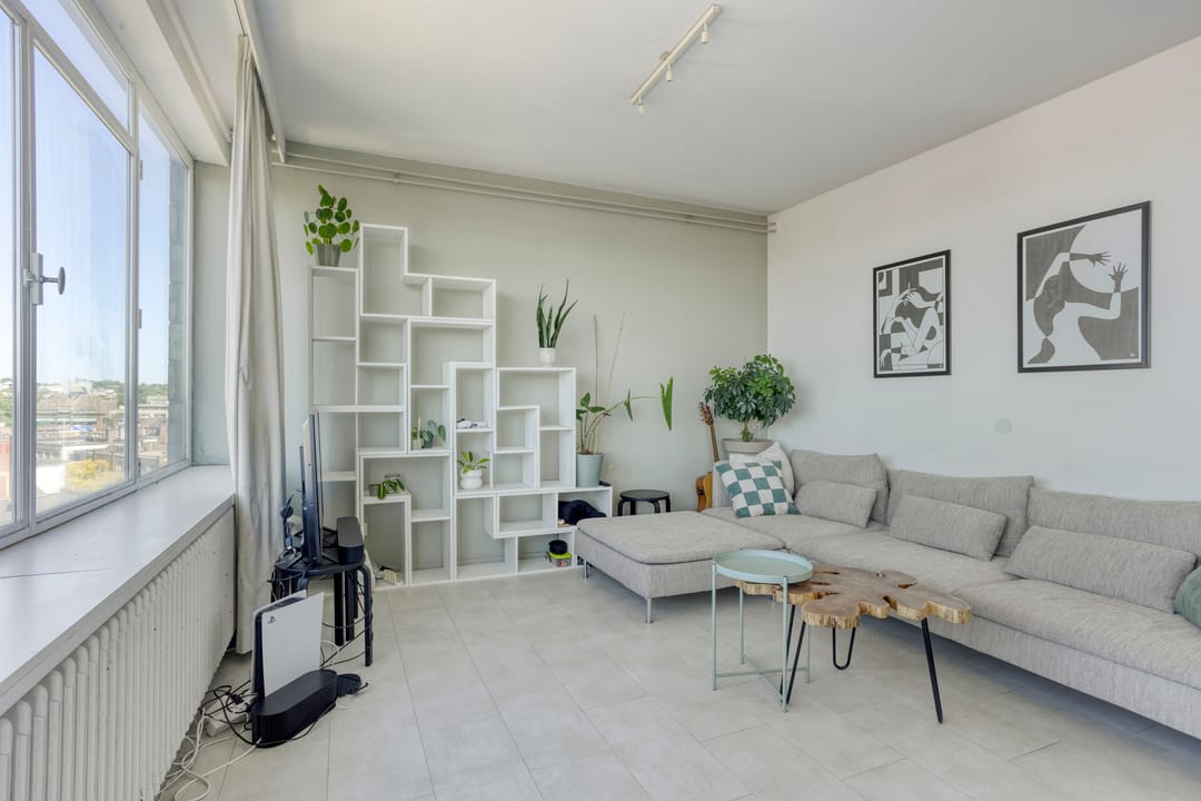 Photo 2 of Looierstraat 2-7B