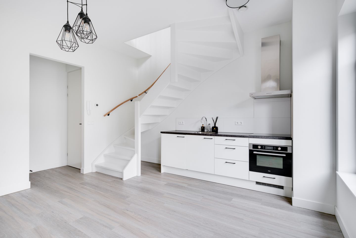 Foto 4 van Laat 88-C