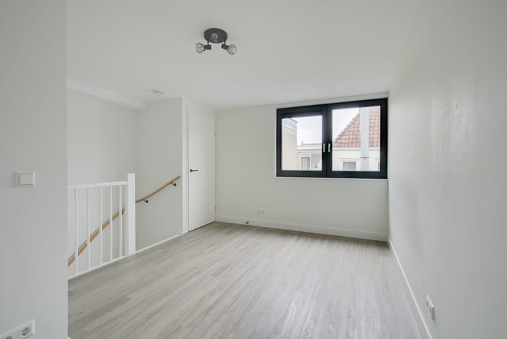 Foto 10 van Laat 88-C