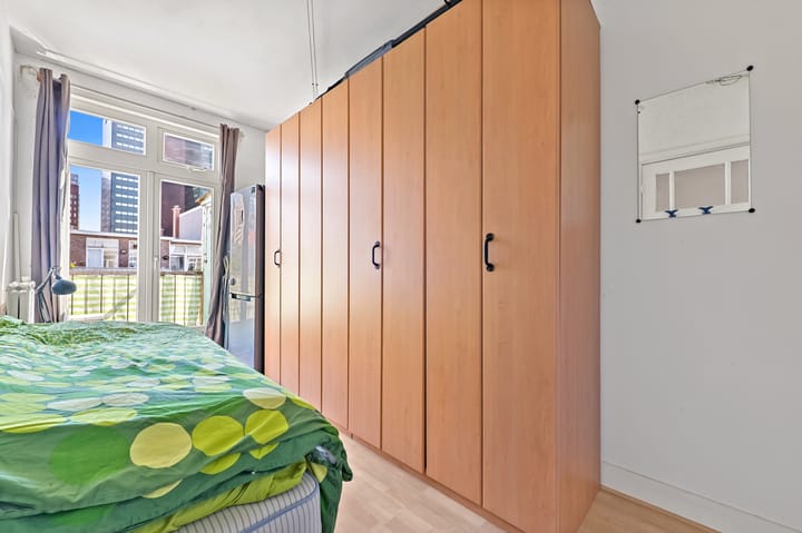 Foto 18 van Volkerakstraat 48