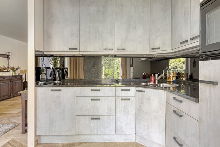 Foto 17 van Lottistraat 6