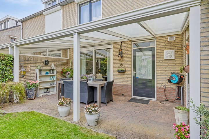 Foto 27 van Lottistraat 6