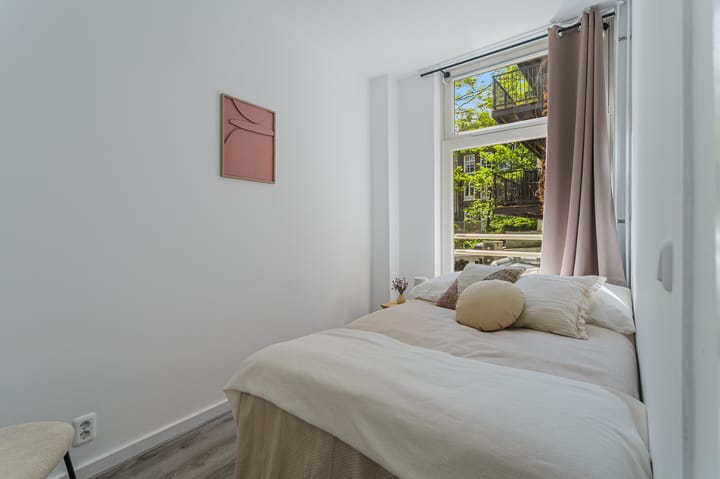 Foto 4 van Da Costakade 174-1A