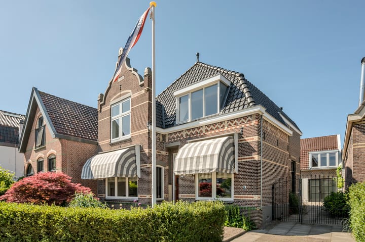 Photo 4 of Oegstgeesterweg 81