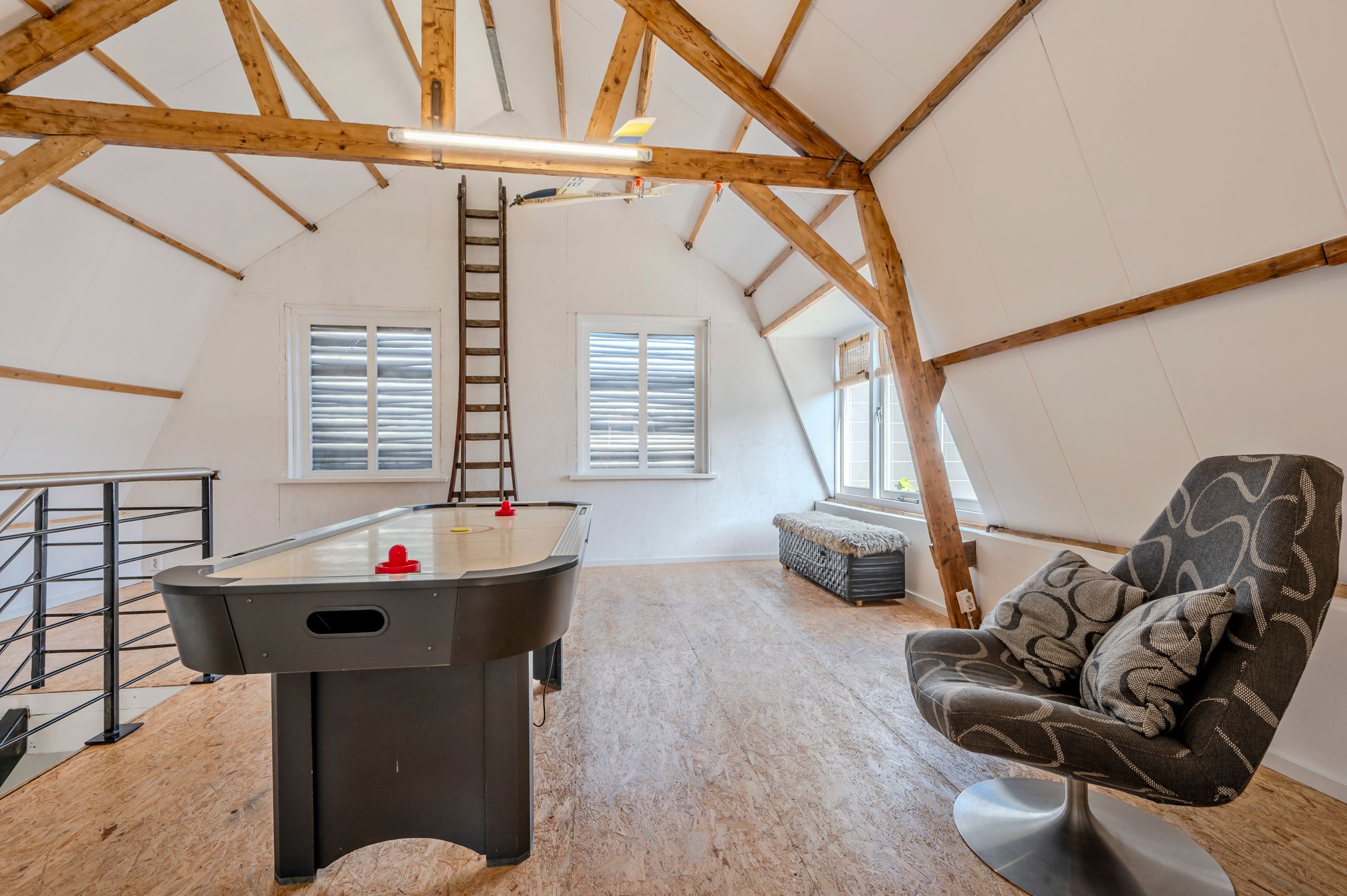 Foto 39 van Oegstgeesterweg 81