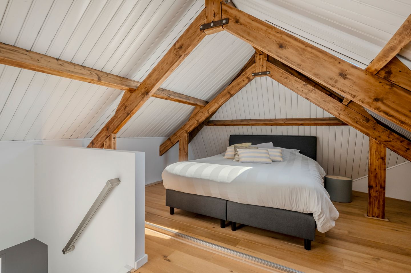 Foto 64 van Oegstgeesterweg 81