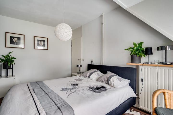 Photo 14 of Leliestraat 15