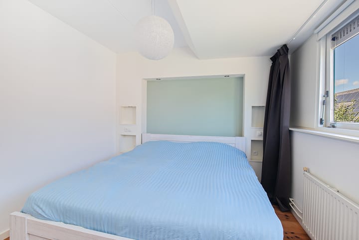 Photo 14 of Leuneweg 9